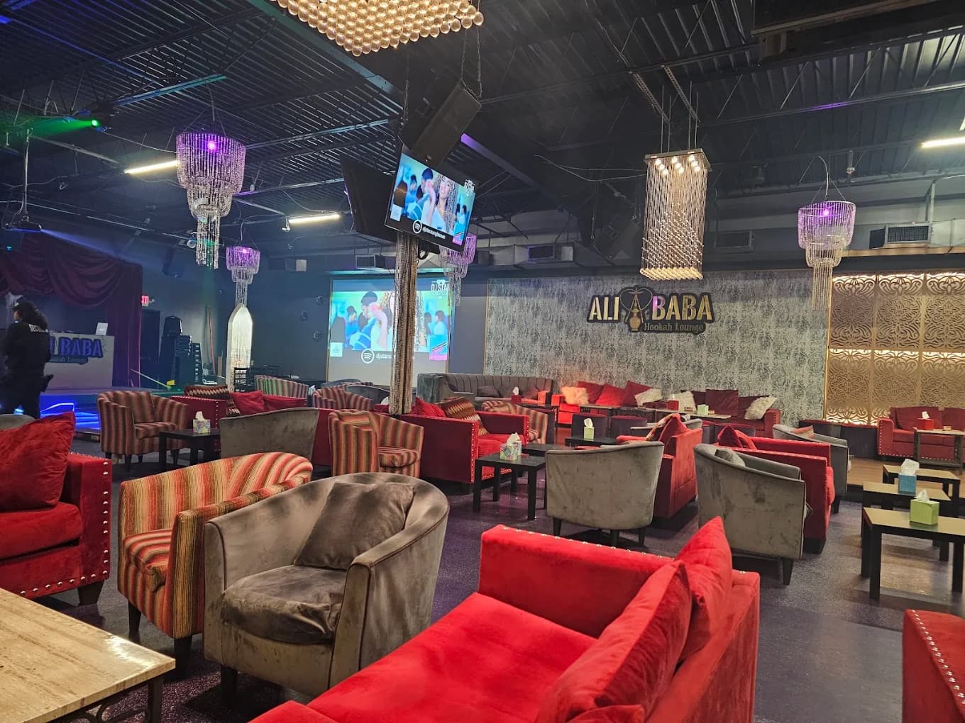 Alibaba lounge